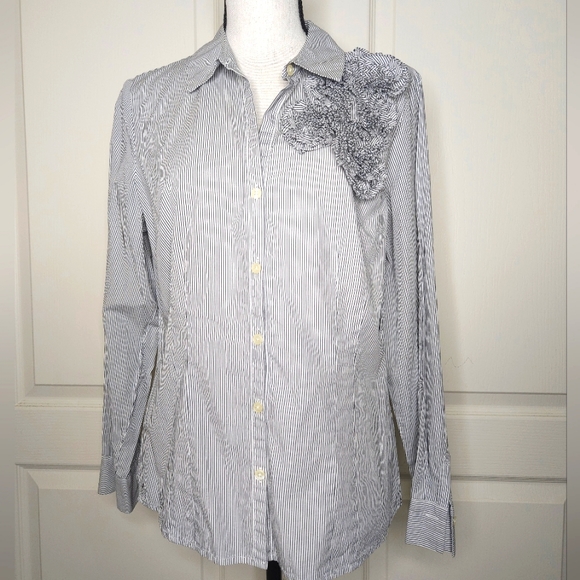 Vintage Loft Button Down Long-Sleeve Collared Top with Ruffle Detail - Picture 1 of 6